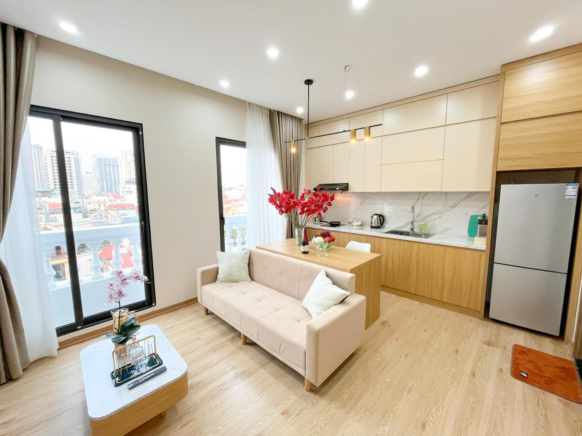 Amazing Housing Lac Long Quan 하노이 외부 사진