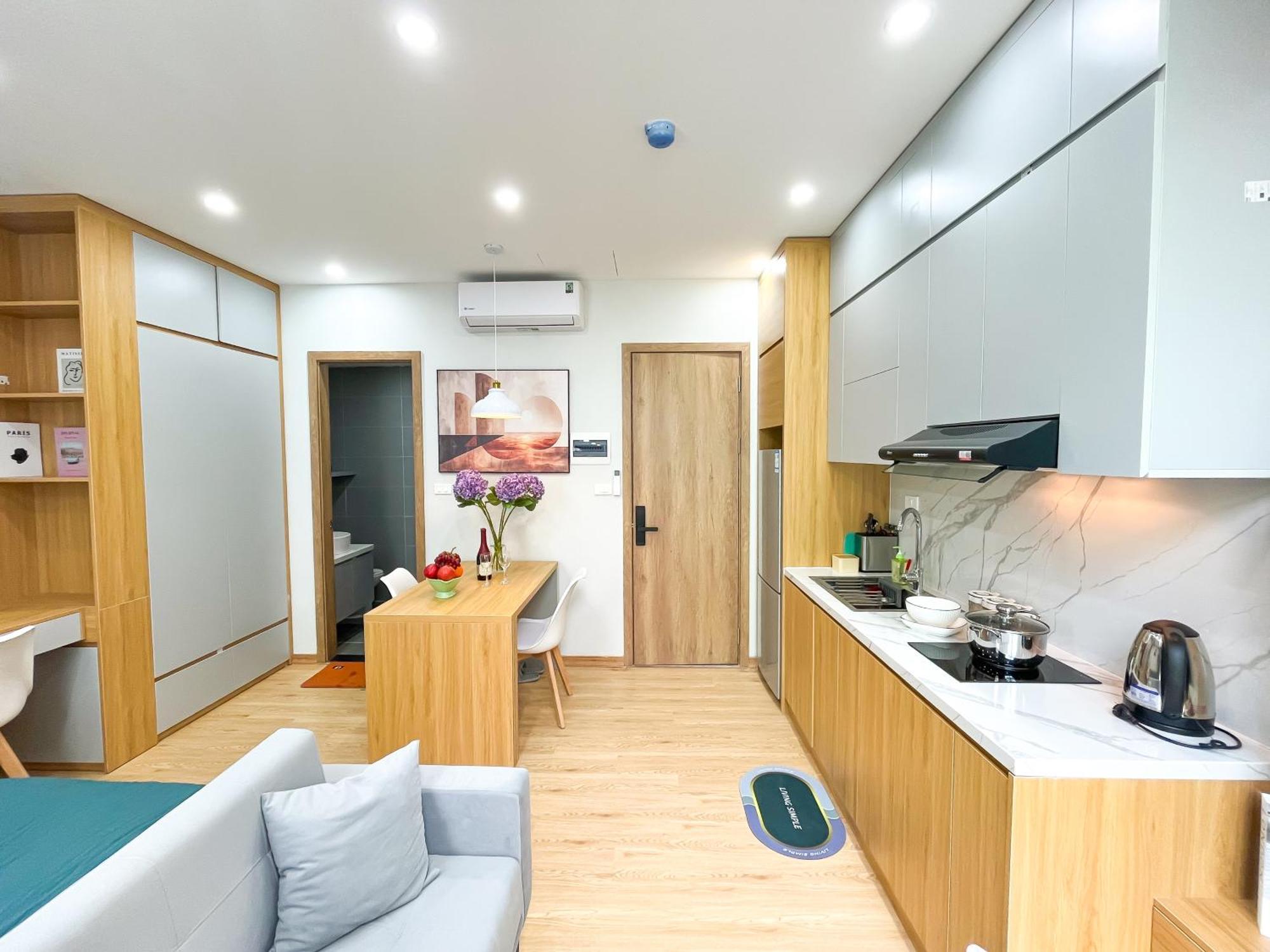 Amazing Housing Lac Long Quan 하노이 외부 사진